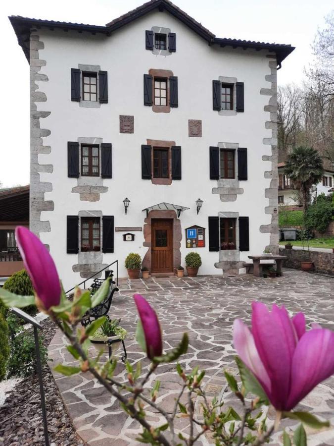 Hotel Rural Irigoienea Urdax Eksteriør billede