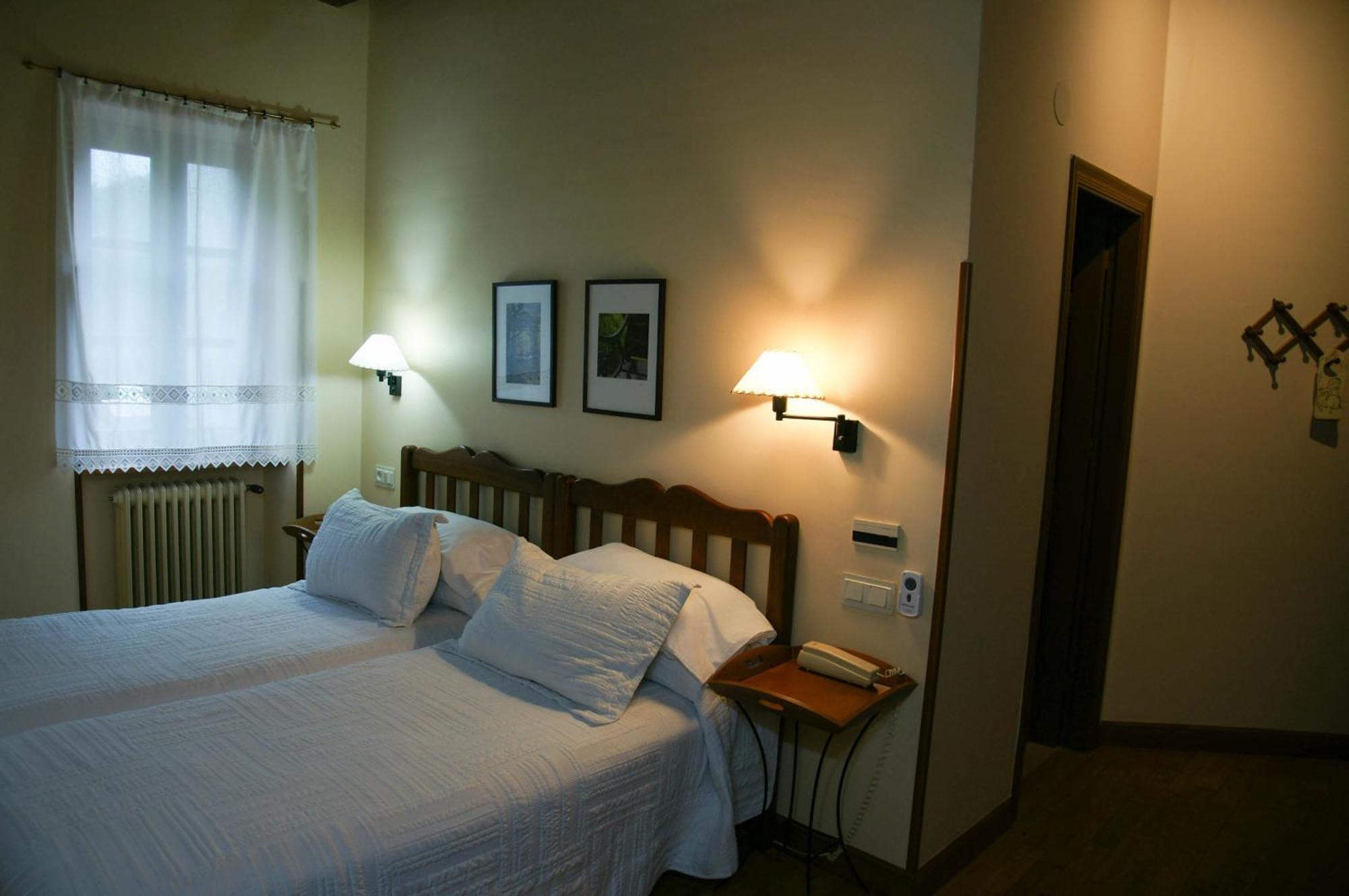 Hotel Rural Irigoienea Urdax Værelse billede