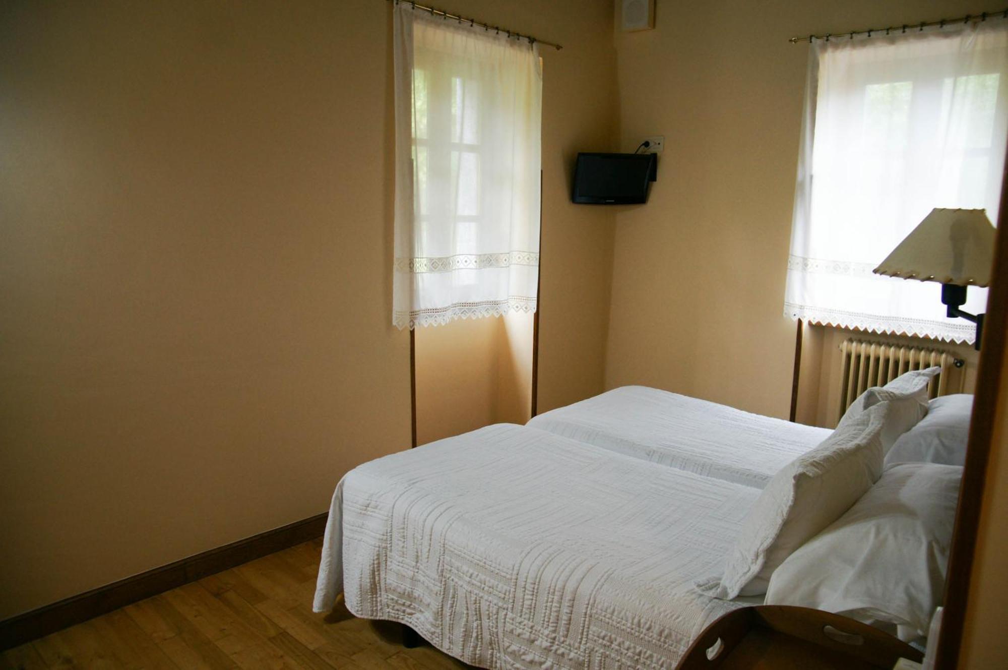 Hotel Rural Irigoienea Urdax Værelse billede