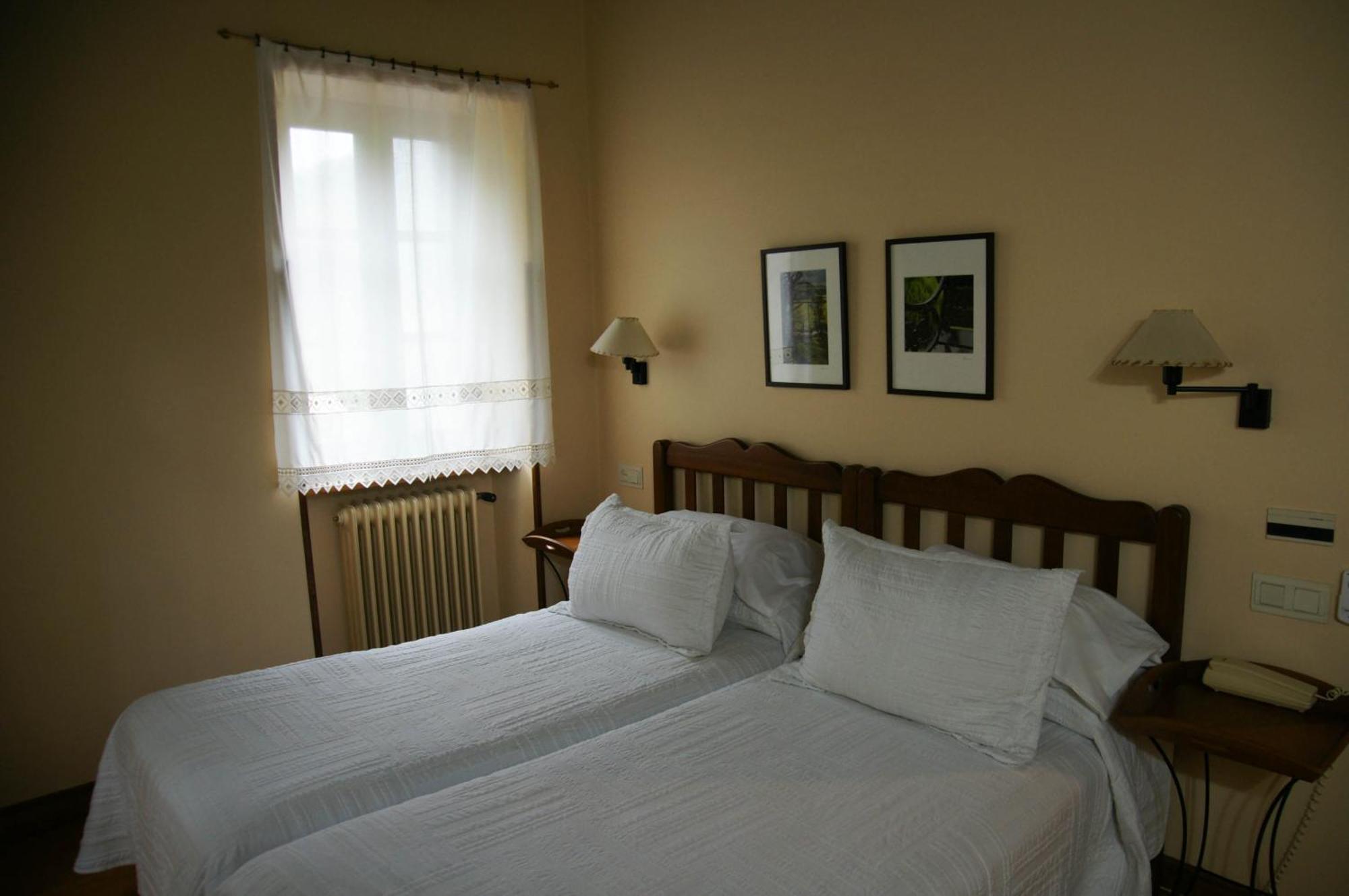 Hotel Rural Irigoienea Urdax Værelse billede
