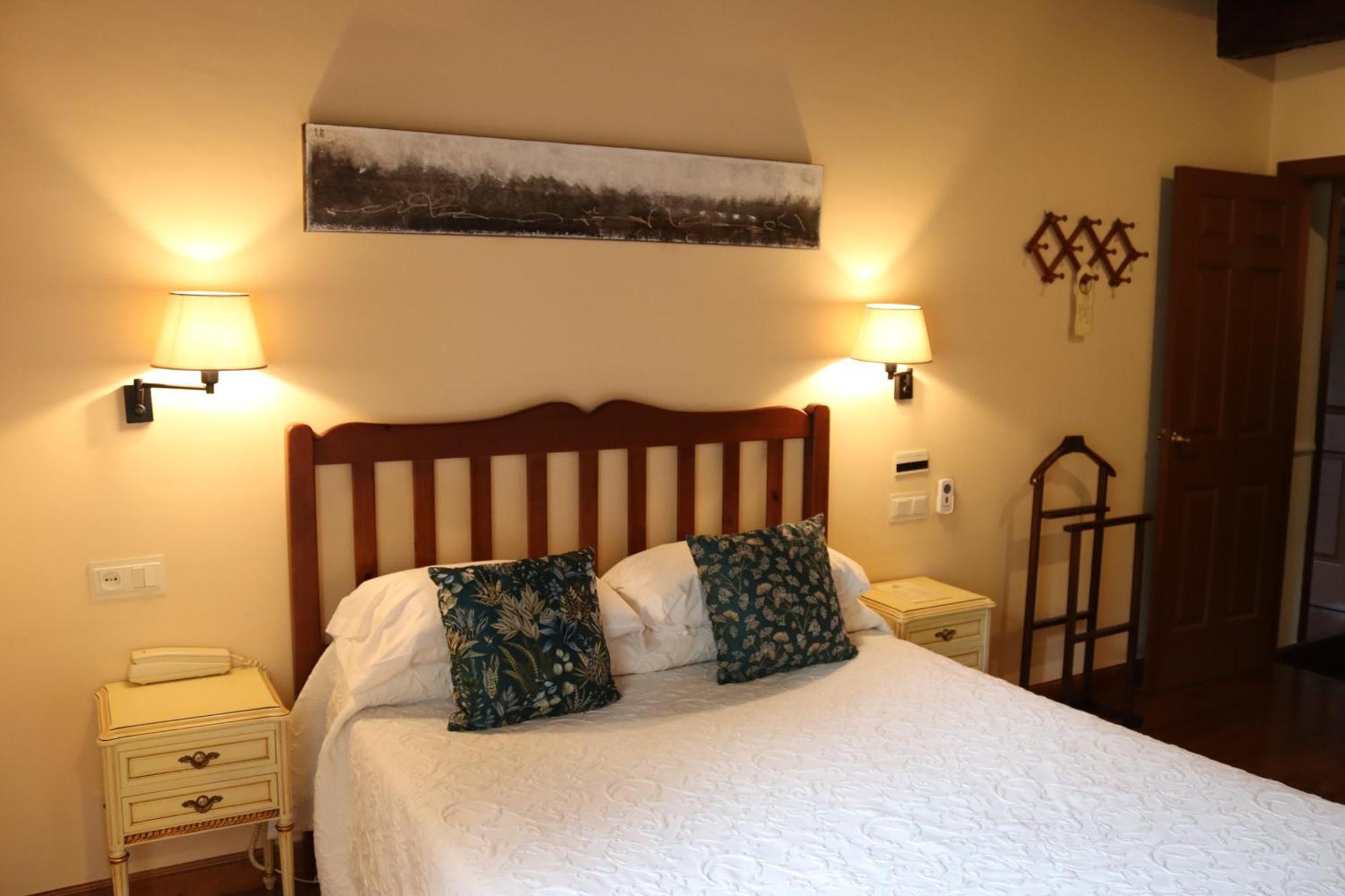 Hotel Rural Irigoienea Urdax Eksteriør billede