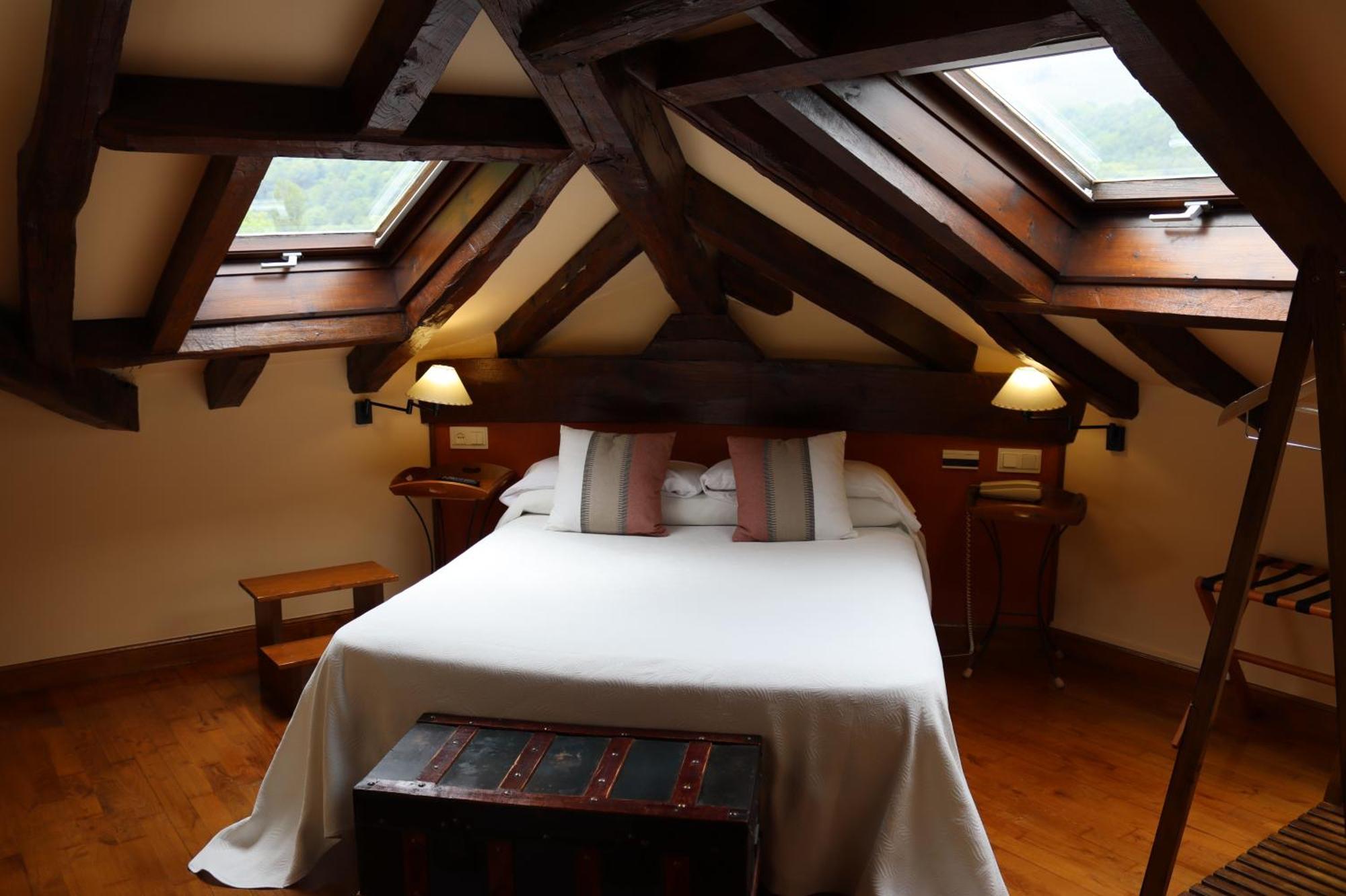 Hotel Rural Irigoienea Urdax Eksteriør billede