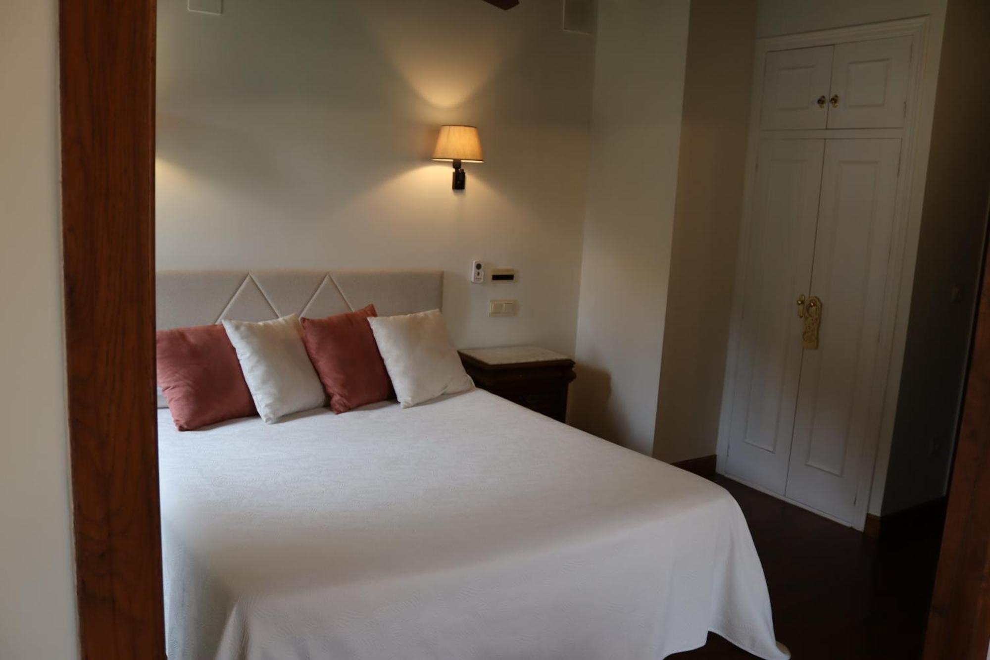 Hotel Rural Irigoienea Urdax Eksteriør billede